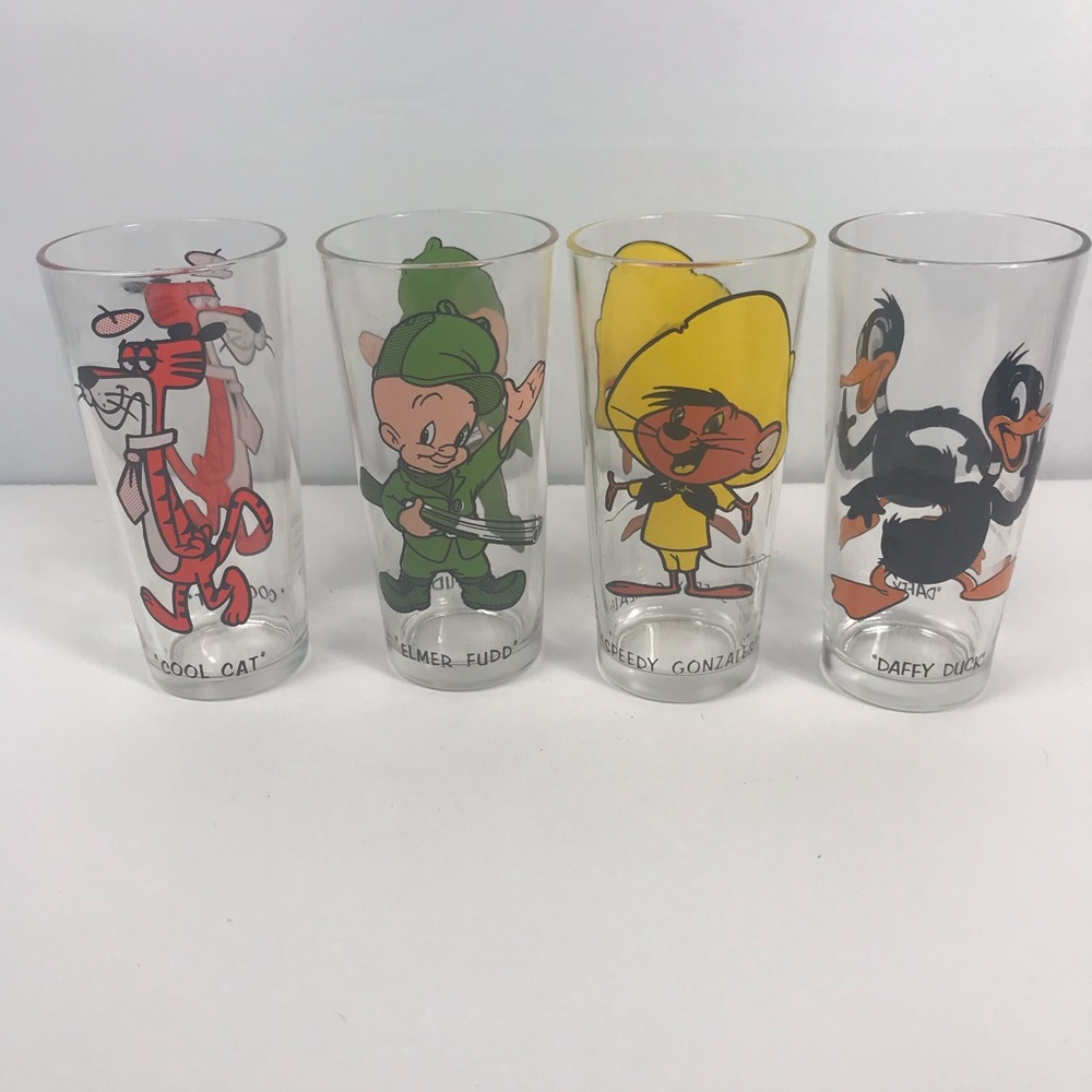 Looney Tunes Glass  Pepsi Collectors series 1973